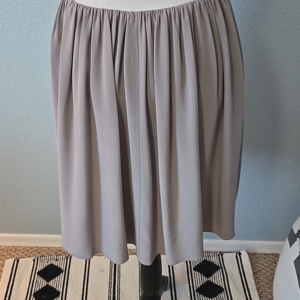 REBECCA TAYLOR Silk Pleated W/ Viscose Blend Top V Neck Midi Dress Gray Sz Small - Picture 9 of 13